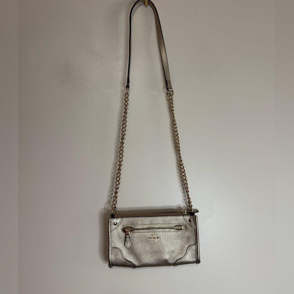 Coach Metallic gold pebbled Leather Crossbody bag/wallet - Gold